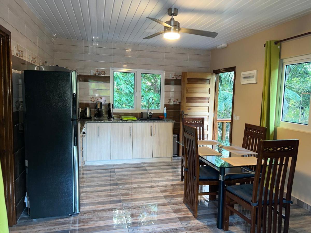 Chloe'S Cottage Self-Catering Đảo Đảo La Digue Ngoại thất bức ảnh